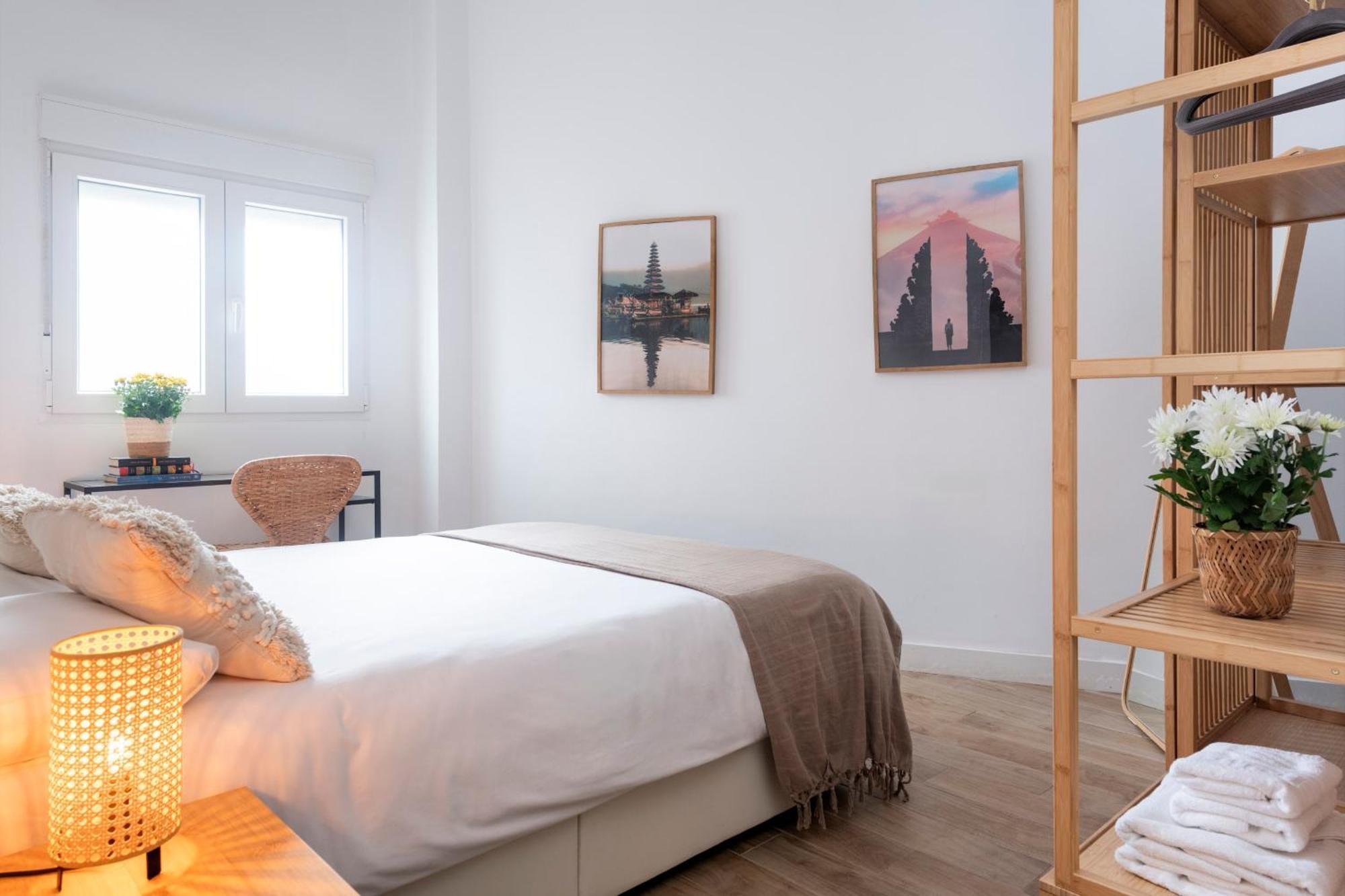 Calma Muralla House-Two Bedrooms & Two Bathrooms Sevilla Bagian luar foto